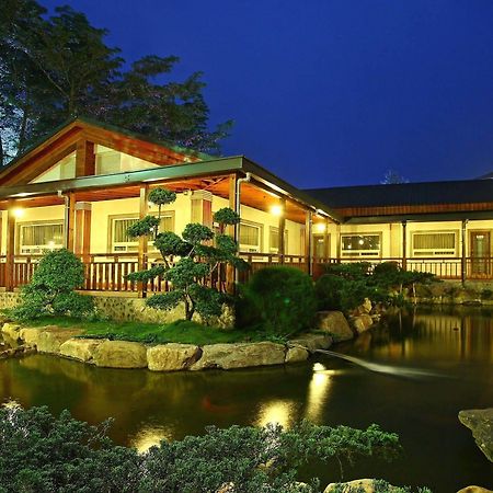 Flying Villa Nantou Esterno foto