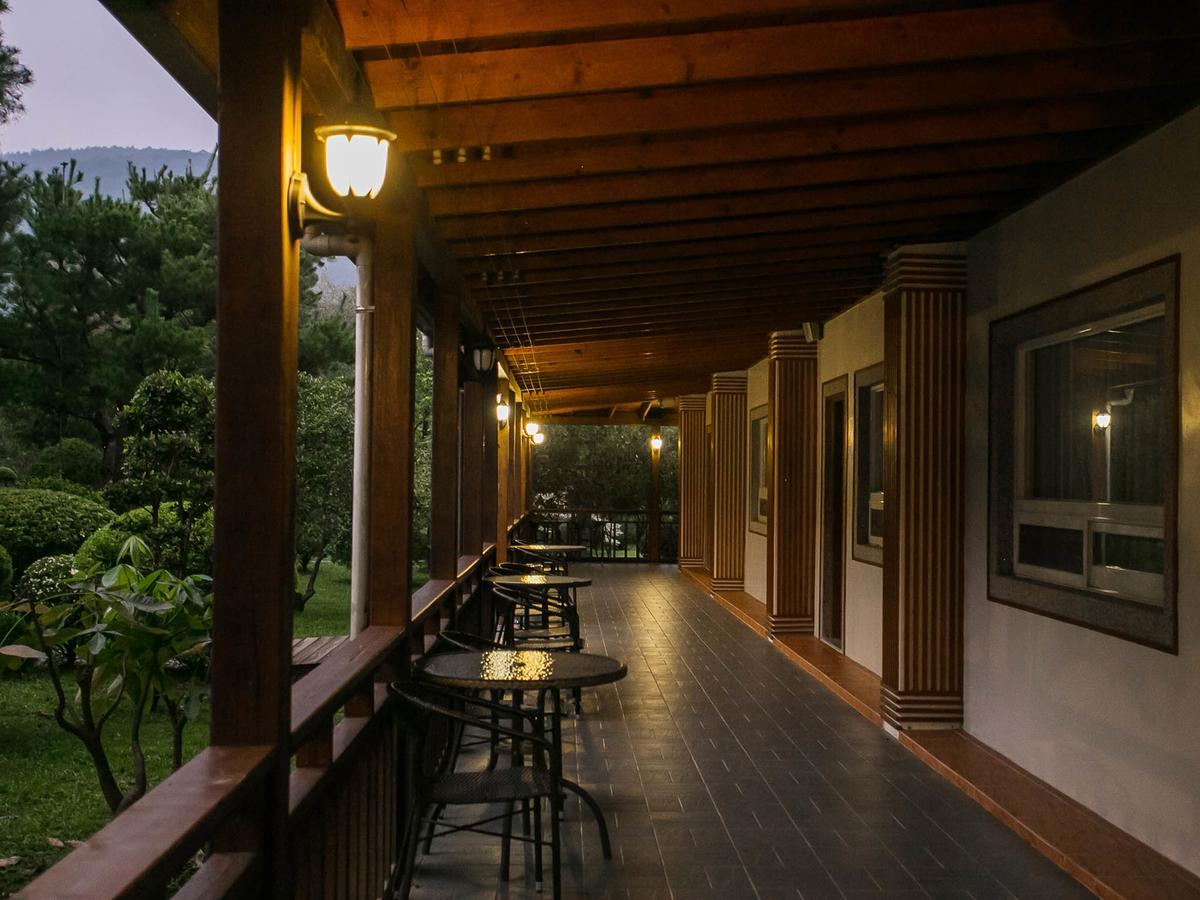 Flying Villa Nantou Esterno foto